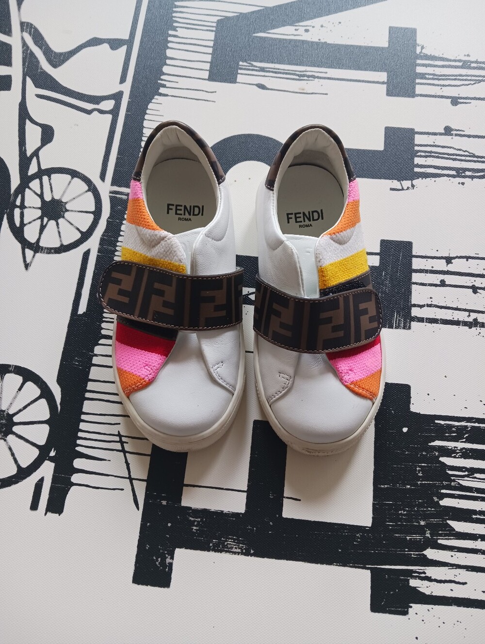 Fendi Little Kids  Rainbow Striped FF Sneakers Size 24